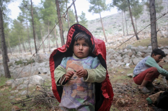UNICEF: Pół miliona dzieci ucieka przed wojną w Syrii