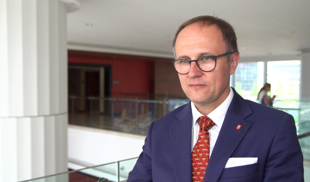 Nowe technologie mogą wspierać samoleczenie. Szczególnie pomocne są dane zbierane przez aplikacje i urządzenia mobilne